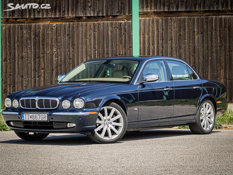 Jaguar XJ